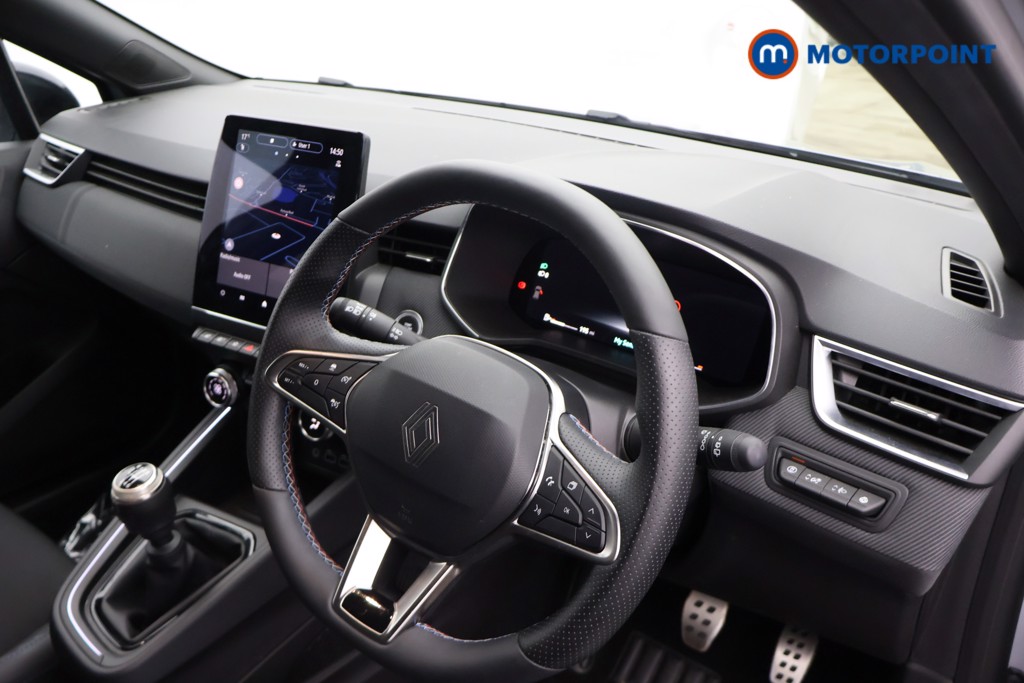 Renault Clio Esprit Alpine Manual Petrol Hatchback - Stock Number (1673037) - 13th supplementary image