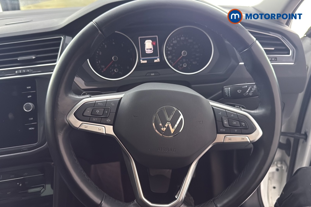 Volkswagen Tiguan Life Automatic Petrol SUV - Stock Number (1673957) - 2nd supplementary image