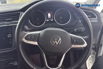 Volkswagen Tiguan Life Automatic Petrol SUV - Stock Number (1673957) - 2nd supplementary image