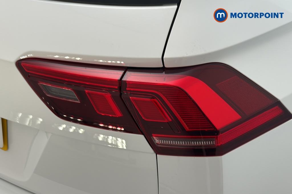Volkswagen Tiguan Life Automatic Petrol SUV - Stock Number (1673957) - 36th supplementary image