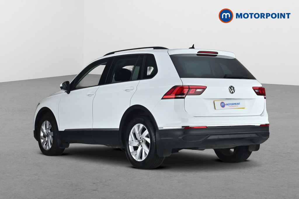 Volkswagen Tiguan Life Automatic Petrol SUV - Stock Number (1673957) - Drivers side rear corner