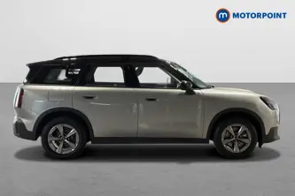Mini Countryman C Classic Automatic Petrol SUV - Stock Number (1674372) - Passenger side