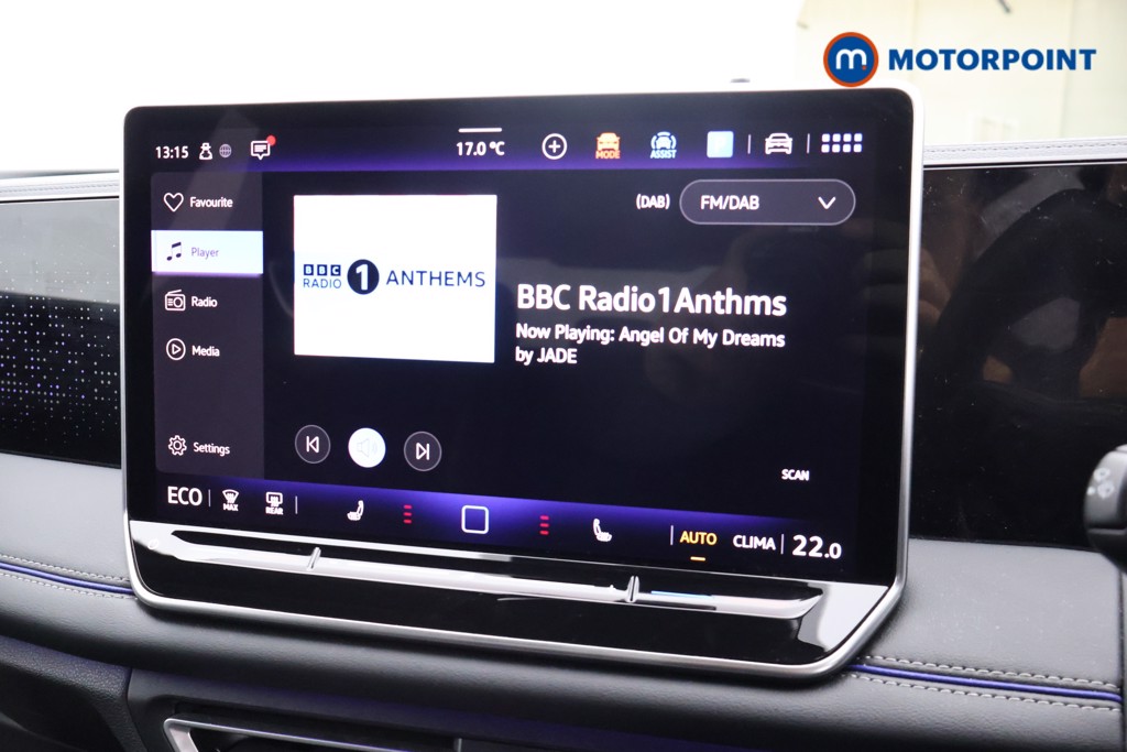 Volkswagen Tiguan R-Line Automatic Petrol Plug-In Hybrid SUV - Stock Number (1674471) - 10th supplementary image