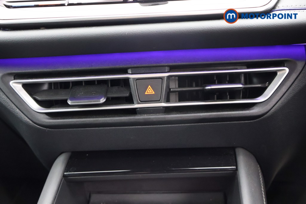 Volkswagen Tiguan R-Line Automatic Petrol Plug-In Hybrid SUV - Stock Number (1674471) - 13th supplementary image