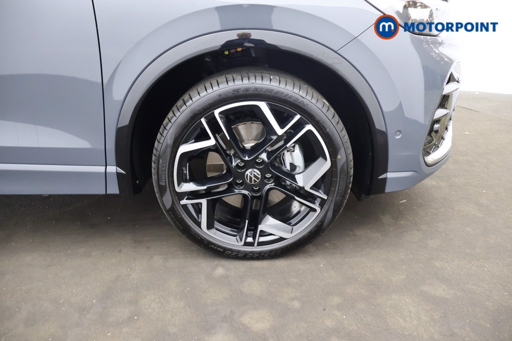 Volkswagen Tiguan R-Line Automatic Petrol Plug-In Hybrid SUV - Stock Number (1674471) - 1st supplementary image