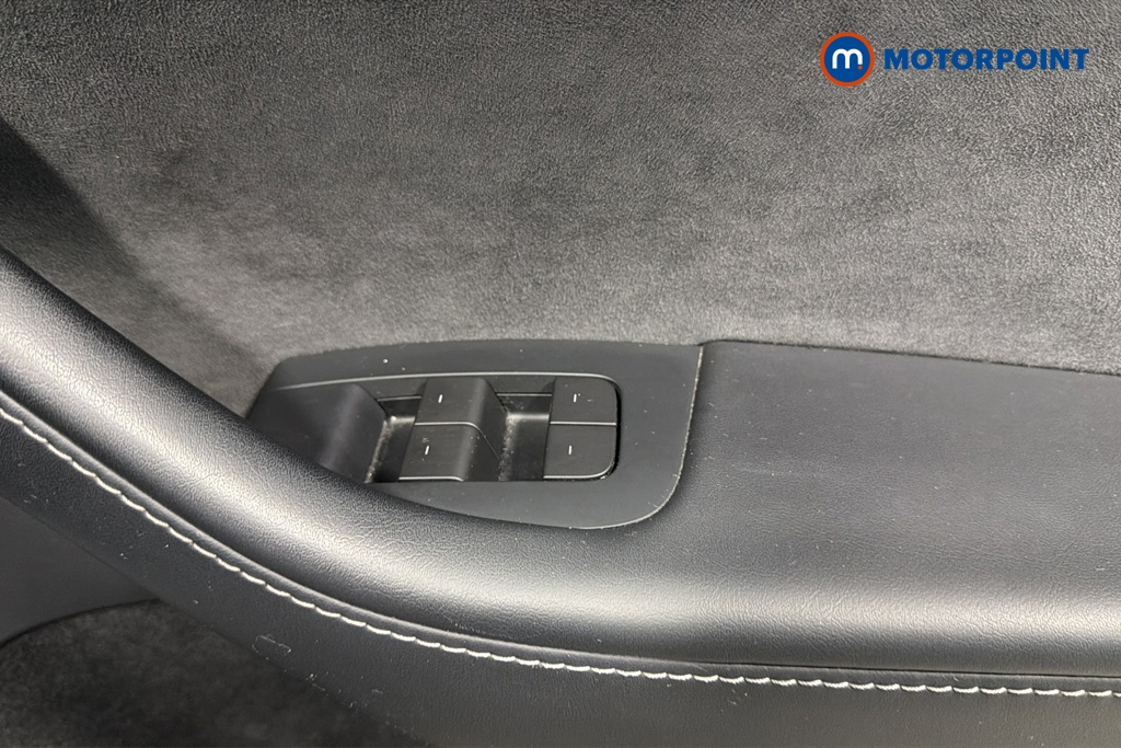 Tesla Model Y Long Range Automatic Electric SUV - Stock Number (1674540) - 19th supplementary image