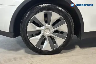 Tesla Model Y Long Range Automatic Electric SUV - Stock Number (1674540) - 46th supplementary image