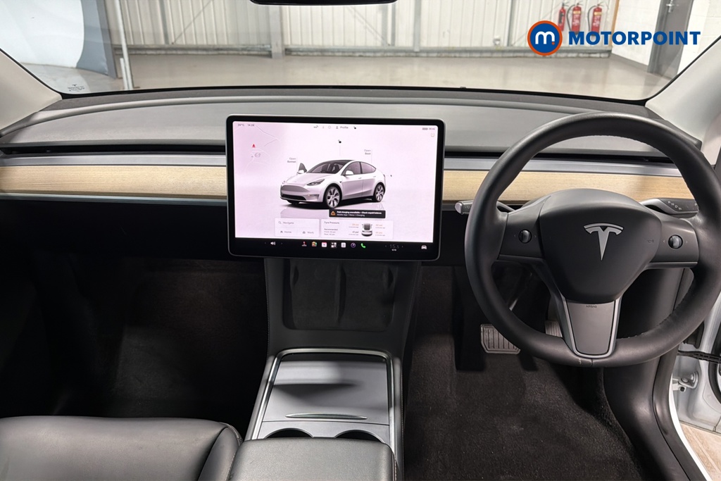 Tesla Model Y Long Range Automatic Electric SUV - Stock Number (1674540) - 1st supplementary image