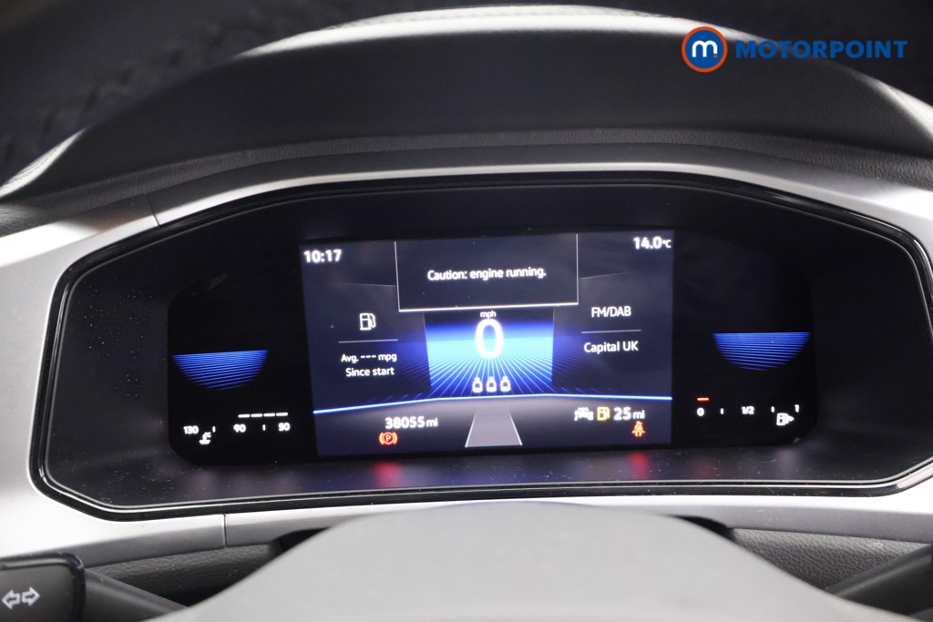 Volkswagen T-Roc Life Manual Petrol SUV - Stock Number (1674824) - 4th supplementary image