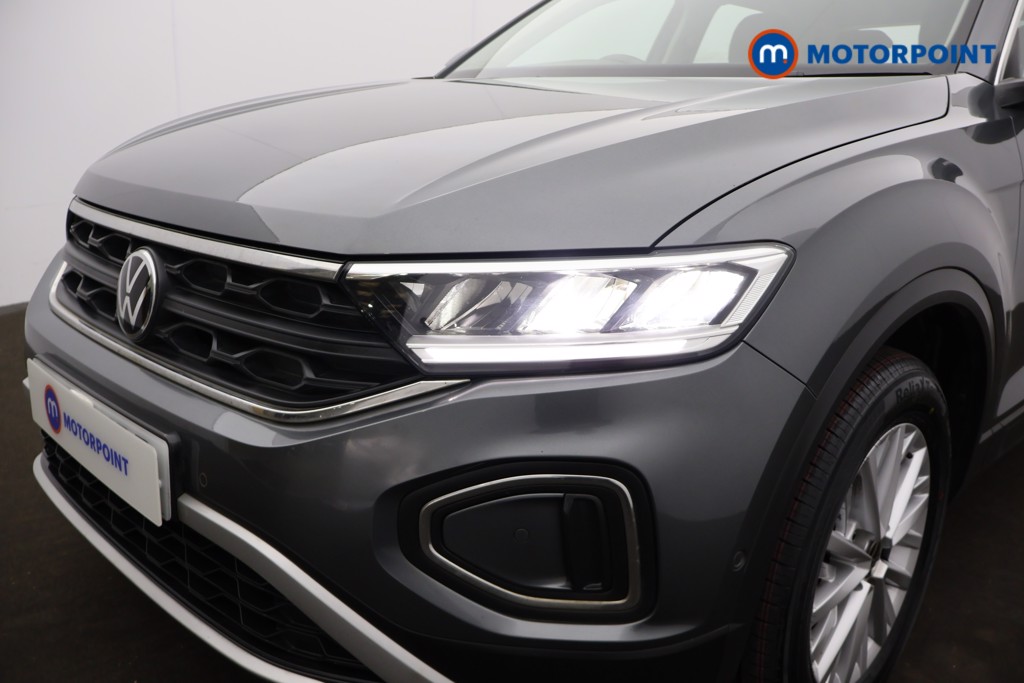 Volkswagen T-Roc Life Manual Petrol SUV - Stock Number (1674824) - 31st supplementary image