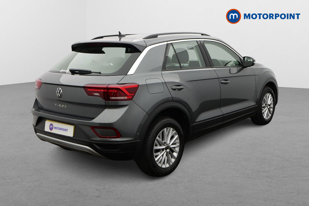 Volkswagen T-Roc Life Manual Petrol SUV - Stock Number (1674824) - Drivers side rear corner