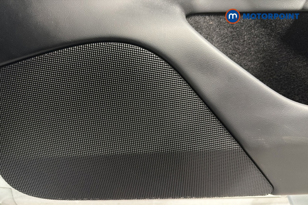 Tesla Model 3 Long Range Automatic Electric Saloon - Stock Number (1675033) - 21st supplementary image