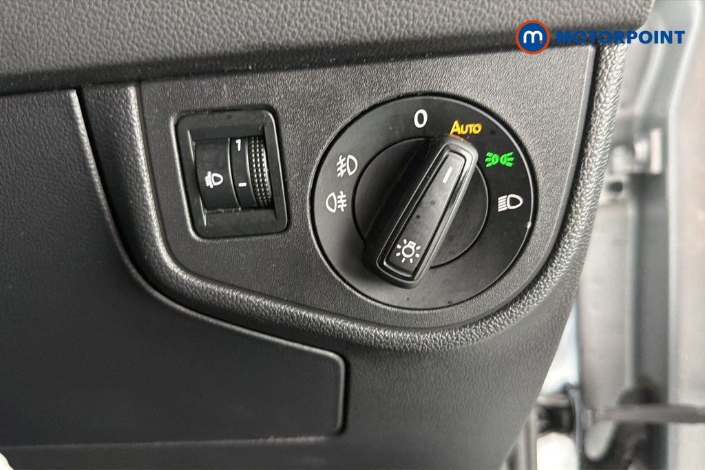 Volkswagen Taigo R-Line Manual Petrol SUV - Stock Number (1675078) - 11th supplementary image
