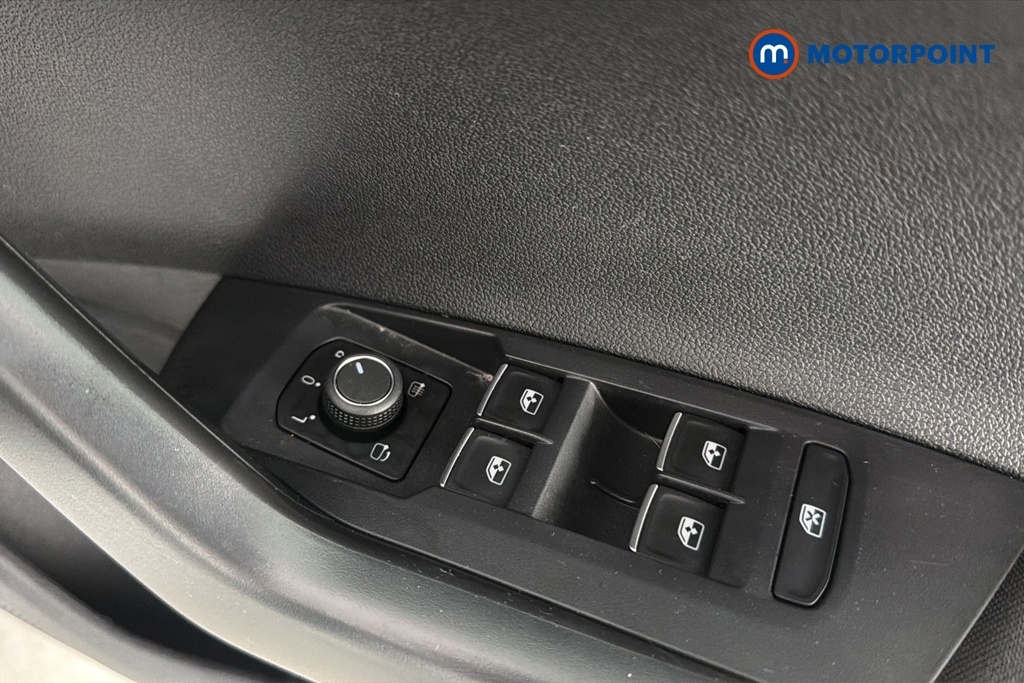 Volkswagen Taigo R-Line Manual Petrol SUV - Stock Number (1675078) - 19th supplementary image