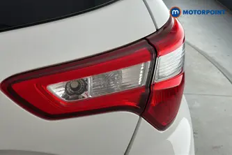 Toyota Yaris Design Automatic Petrol Hatchback - Stock Number (1675261) - 36th supplementary image