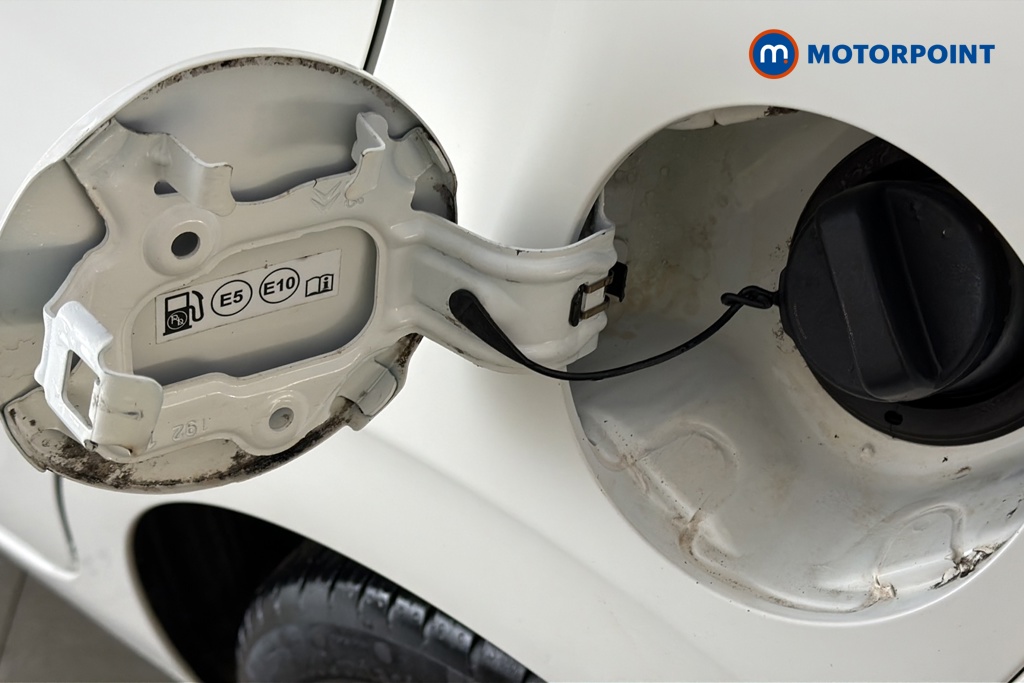 Peugeot 108 Allure Manual Petrol Hatchback - Stock Number (1675311) - 41st supplementary image