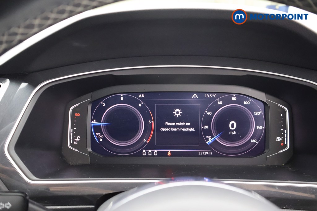 Volkswagen Tiguan R-Line Tech Manual Diesel SUV - Stock Number (1675919) - 4th supplementary image