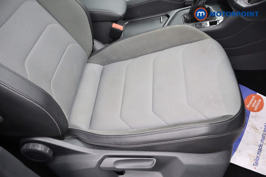 Volkswagen Tiguan R-Line Tech Manual Diesel SUV - Stock Number (1675919) - 17th supplementary image