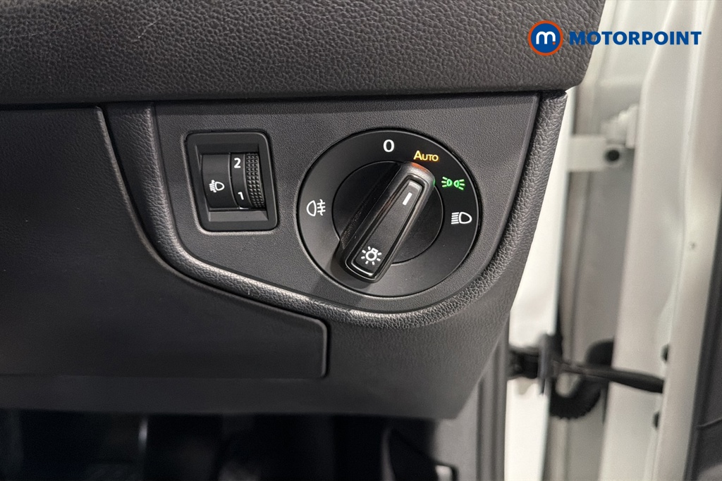 Volkswagen Polo Life Manual Petrol Hatchback - Stock Number (1676311) - 11th supplementary image