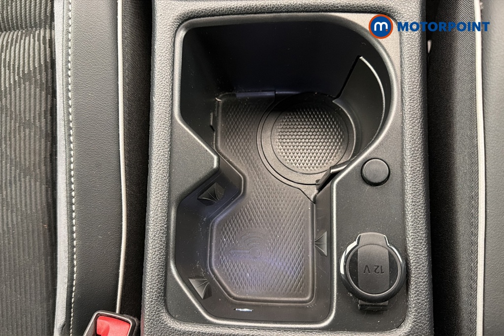 Volkswagen Golf R-Line Automatic Petrol Hatchback - Stock Number (1676457) - 16th supplementary image