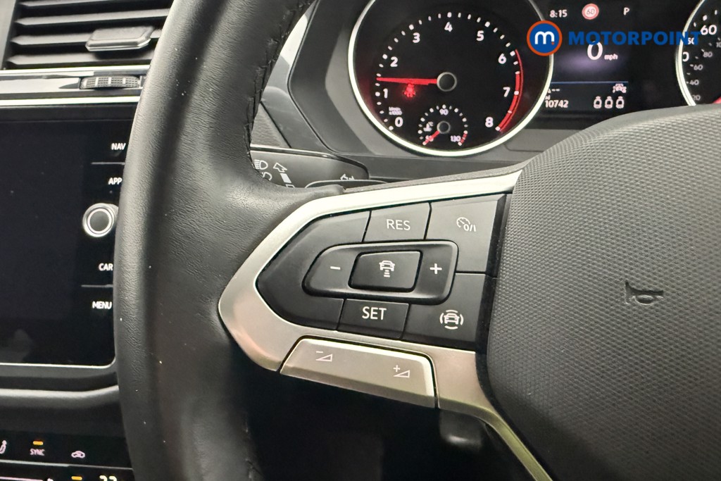Volkswagen Tiguan Life Automatic Petrol SUV - Stock Number (1676479) - 8th supplementary image