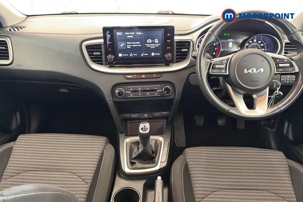 KIA Ceed 2 Manual Petrol Hatchback - Stock Number (1676492) - 1st supplementary image
