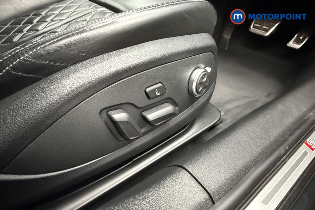 Audi A4 S4 Black Edition Automatic Diesel Saloon - Stock Number (1676508) - 8th supplementary image