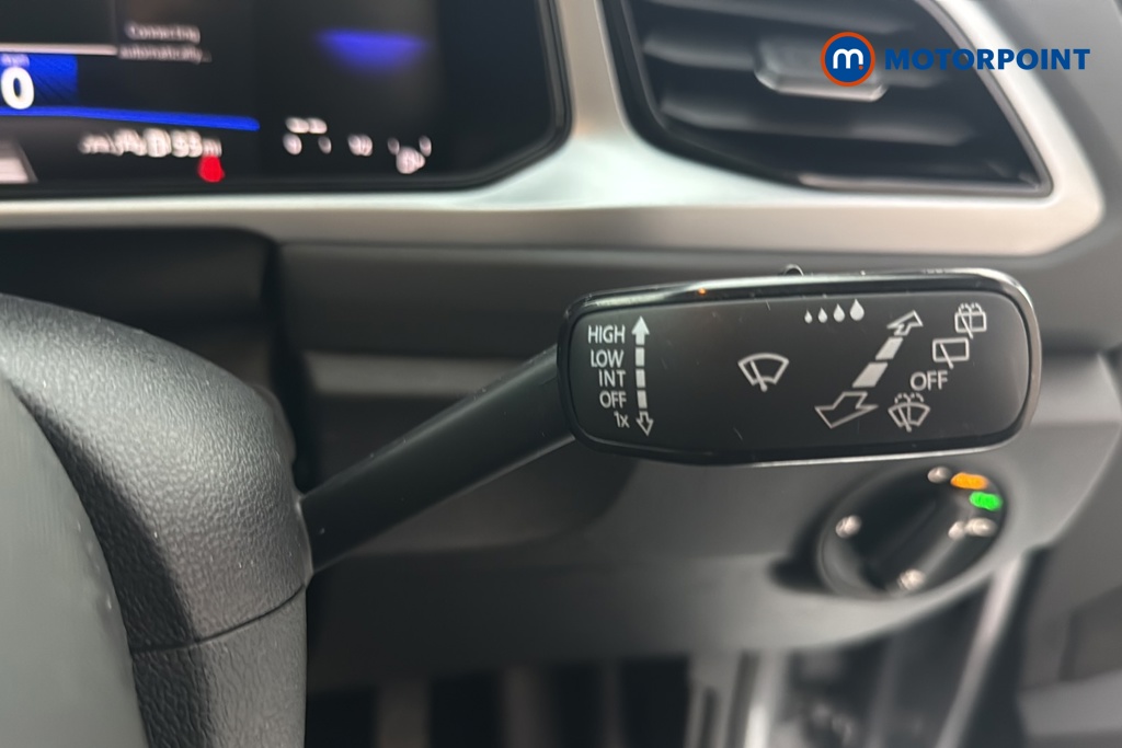 Volkswagen T-Roc Match Automatic Petrol SUV - Stock Number (1676533) - 6th supplementary image