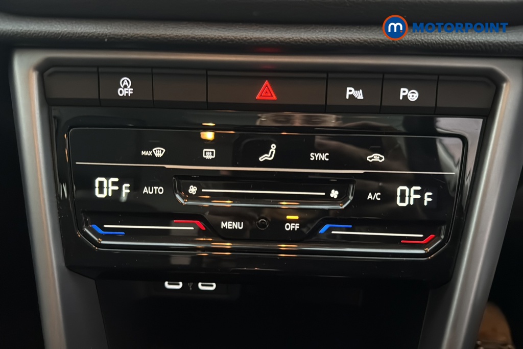 Volkswagen T-Roc Match Automatic Petrol SUV - Stock Number (1676533) - 12th supplementary image