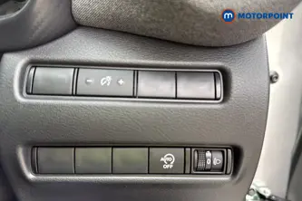 Nissan Juke Acenta Premium Manual Petrol SUV - Stock Number (1676808) - 11th supplementary image