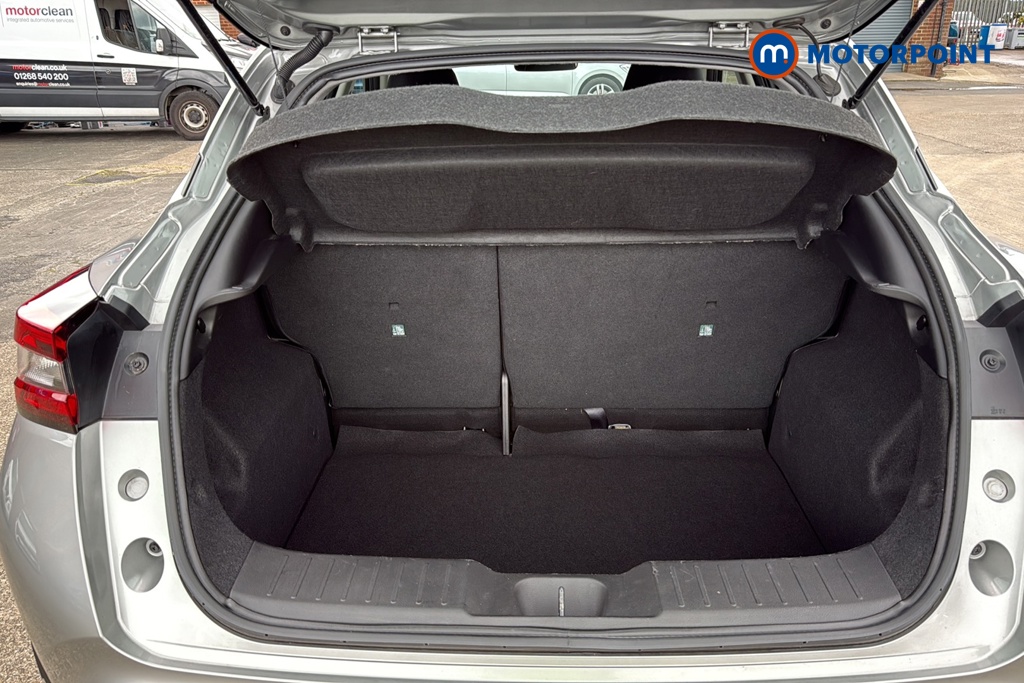 Nissan Juke Acenta Premium Manual Petrol SUV - Stock Number (1676808) - 30th supplementary image