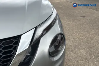 Nissan Juke Acenta Premium Manual Petrol SUV - Stock Number (1676808) - 42nd supplementary image