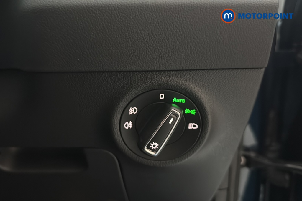 Skoda Karoq Se L Automatic Petrol SUV - Stock Number (1677193) - 11th supplementary image