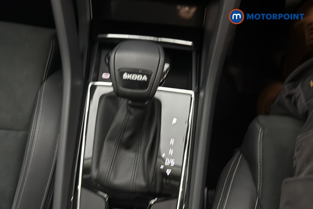 Skoda Karoq Se L Automatic Petrol SUV - Stock Number (1677193) - 15th supplementary image