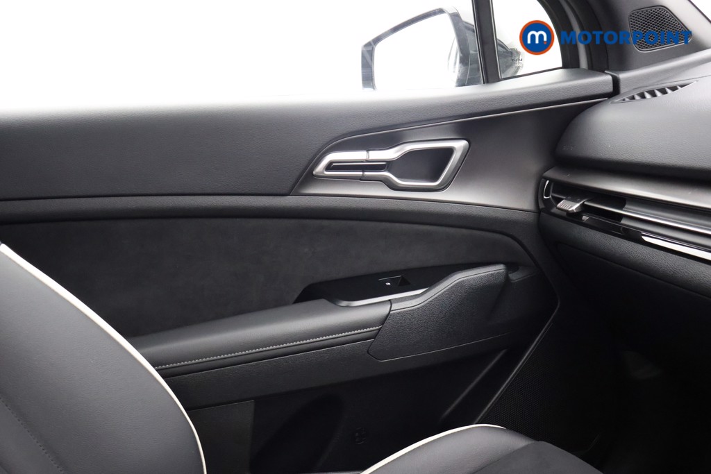 KIA Sportage Gt-Line Automatic Petrol-Electric Hybrid SUV - Stock Number (1677240) - 12th supplementary image