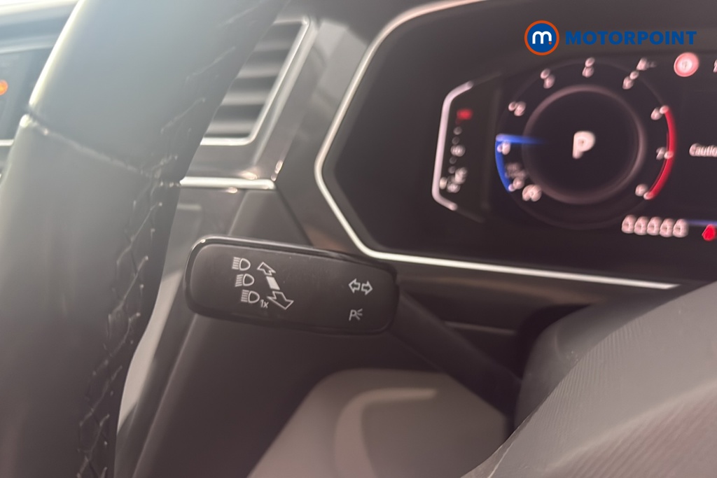 Volkswagen Tiguan Allspace Life Automatic Petrol SUV - Stock Number (1677356) - 5th supplementary image