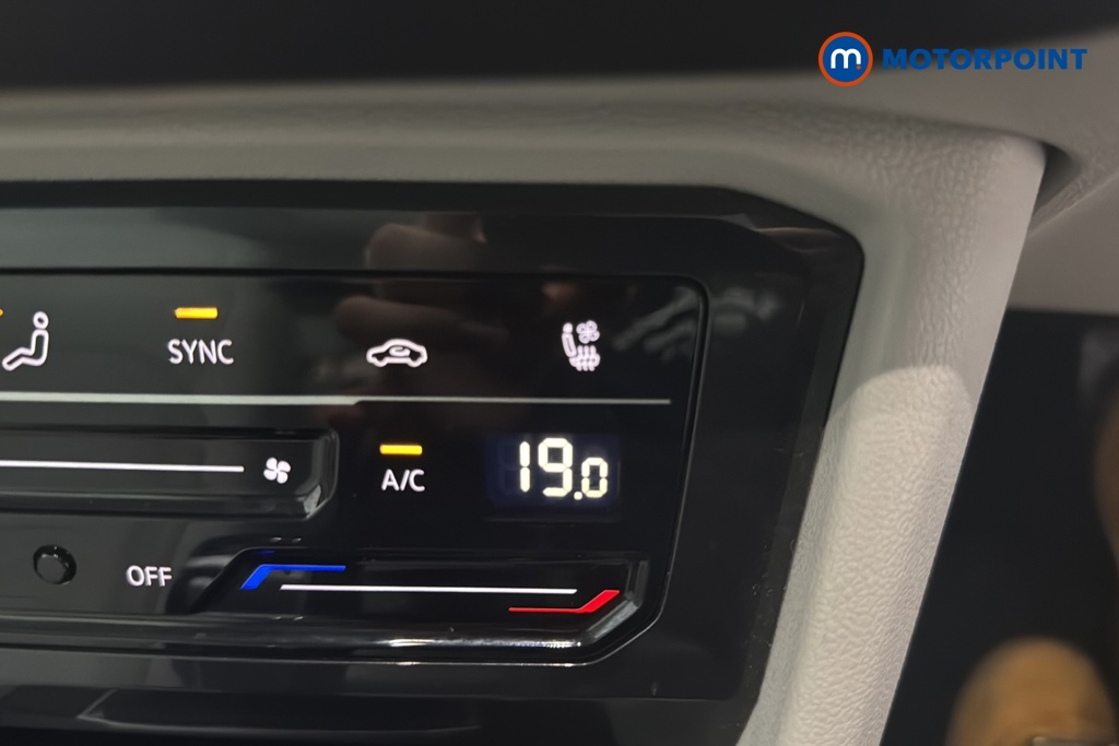 Volkswagen Tiguan Allspace Life Automatic Petrol SUV - Stock Number (1677356) - 14th supplementary image