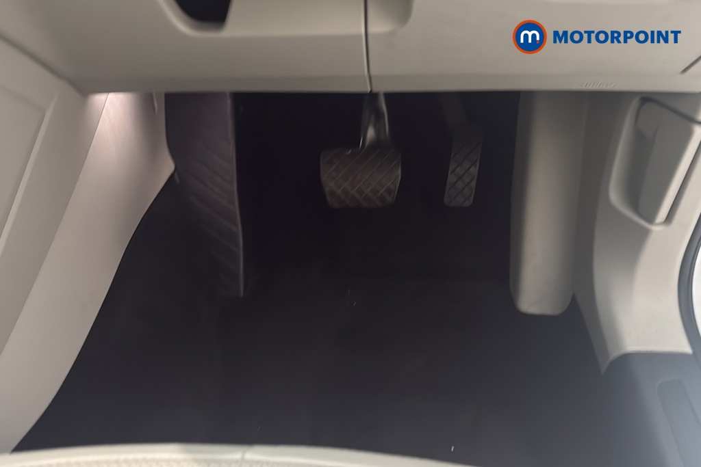 Volkswagen Tiguan Allspace Life Automatic Petrol SUV - Stock Number (1677356) - 24th supplementary image