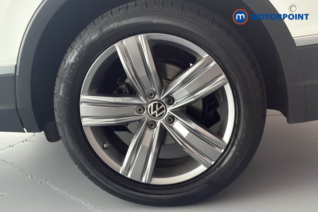 Volkswagen Tiguan Allspace Life Automatic Petrol SUV - Stock Number (1677356) - 45th supplementary image