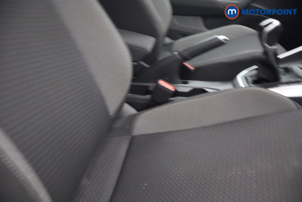 Volkswagen Polo Life Manual Petrol Hatchback - Stock Number (1677824) - 10th supplementary image