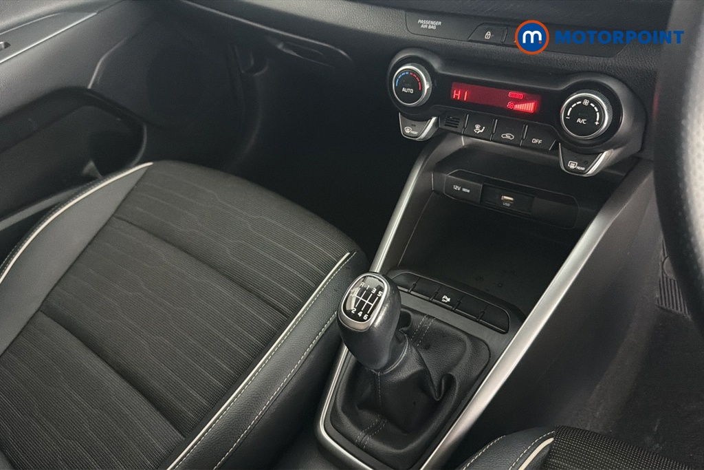 KIA Stonic Gt-Line Manual Petrol SUV - Stock Number (1677855) - 15th supplementary image