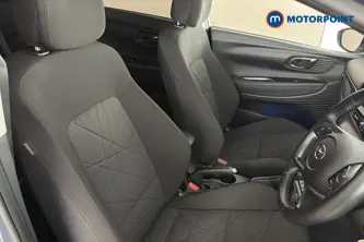 Hyundai Bayon Premium Automatic Petrol SUV - Stock Number (1677878) - 22nd supplementary image