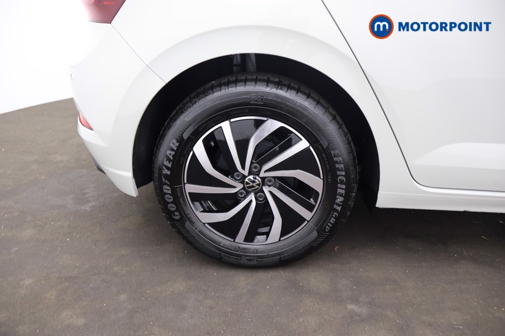 Volkswagen Polo Life Manual Petrol Hatchback - Stock Number (1677970) - 2nd supplementary image