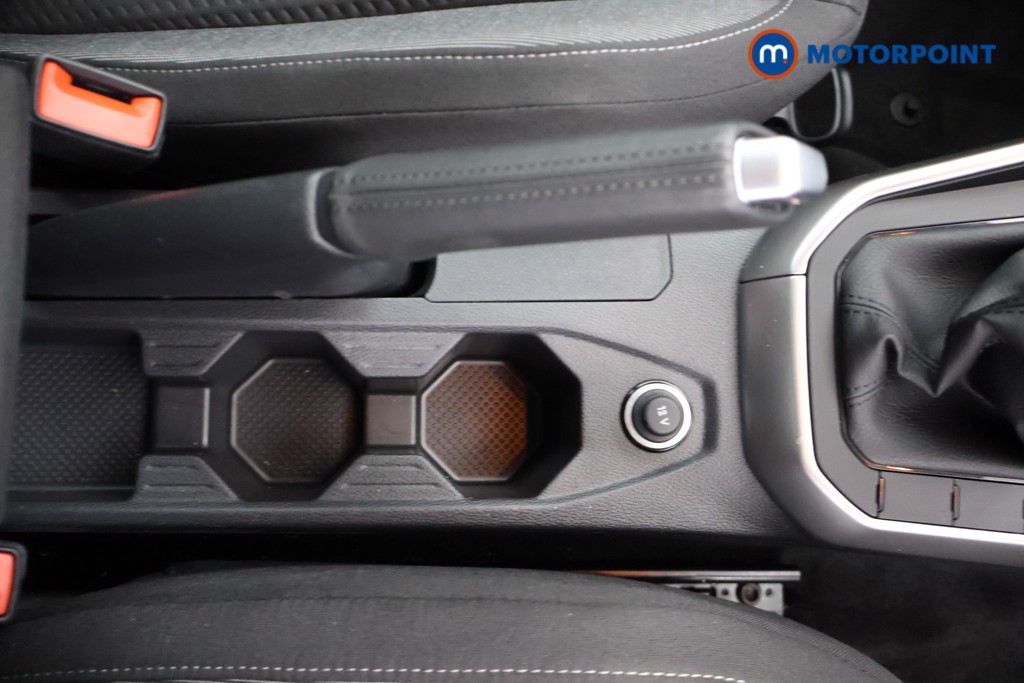 Volkswagen Polo Life Manual Petrol Hatchback - Stock Number (1677970) - 16th supplementary image