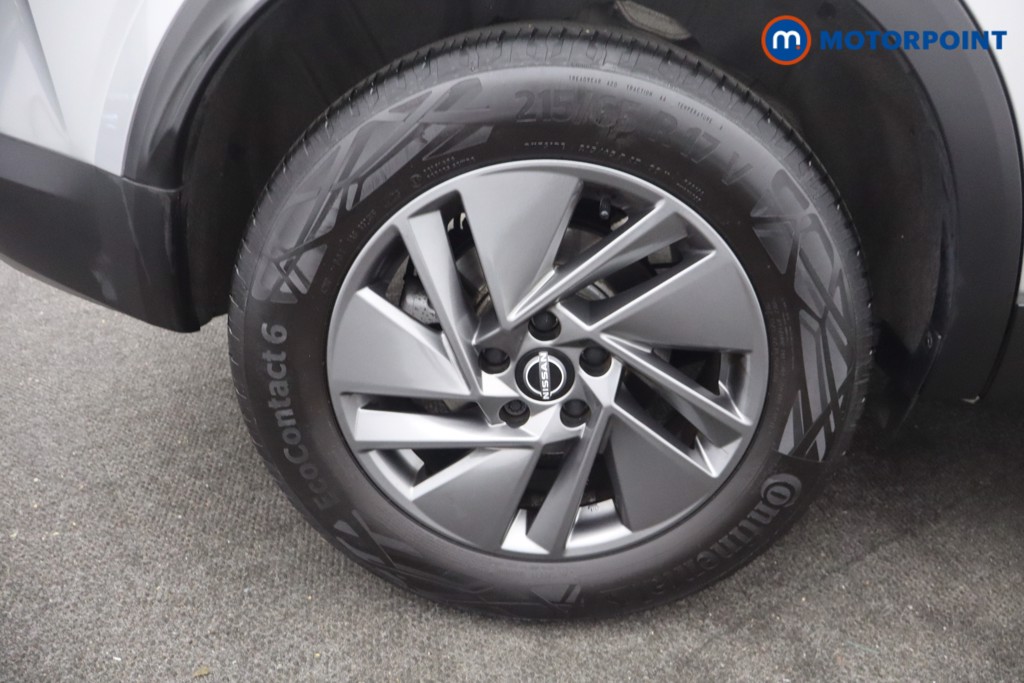 Nissan Qashqai Acenta Premium Manual Petrol SUV - Stock Number (1677975) - 14th supplementary image