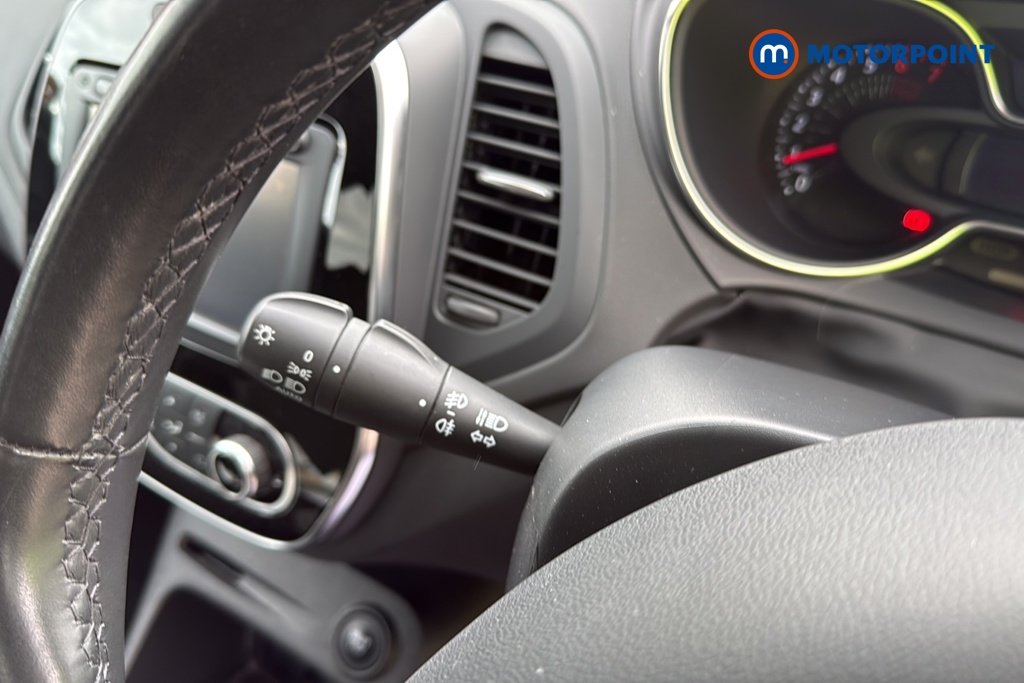 Renault Captur Dynamique S Nav Manual Petrol SUV - Stock Number (1677992) - 5th supplementary image