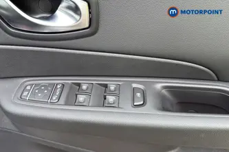 Renault Captur Dynamique S Nav Manual Petrol SUV - Stock Number (1677992) - 19th supplementary image