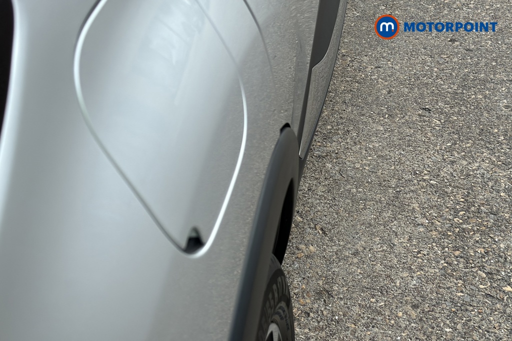 Renault Captur Dynamique S Nav Manual Petrol SUV - Stock Number (1677992) - 41st supplementary image
