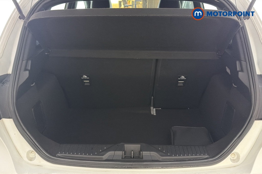 Ford Fiesta St-Line Vignale Manual Petrol Hatchback - Stock Number (1677997) - 30th supplementary image