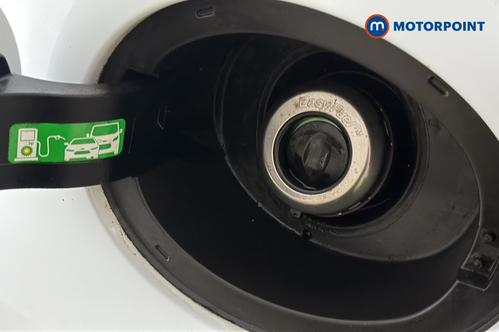 Ford Fiesta St-Line Vignale Manual Petrol Hatchback - Stock Number (1677997) - 41st supplementary image